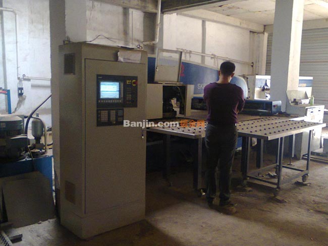 专业提供钣金加工 机箱机柜 山东钣金加工 济南钣金加工