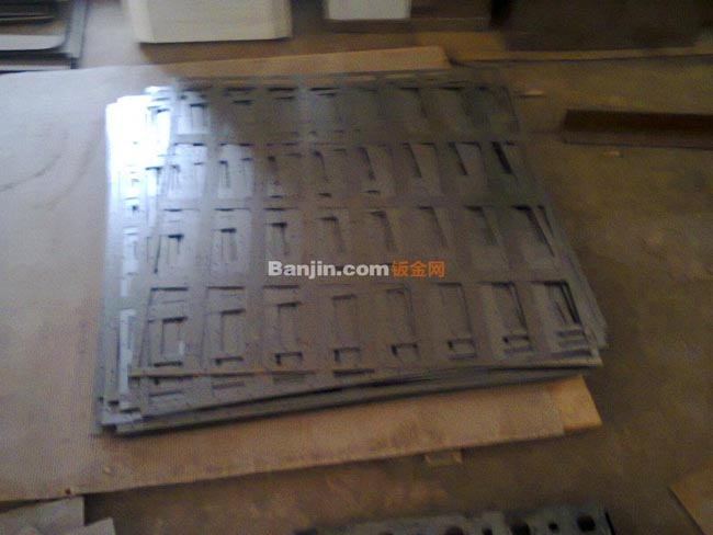 专业钣金加工 LED灯箱壳体 P10LED壳体 P16LED壳体