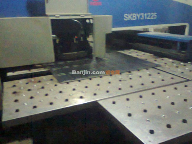 专业钣金加工 LED灯箱壳体 P10LED壳体 P16LED壳体