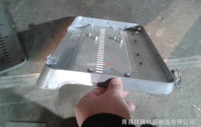 钣金交通指挥设备机箱外壳加工 信号控制器箱体加工 交通管理设备