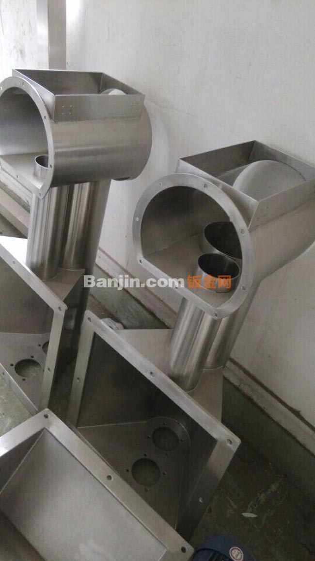 精品打造 大厂生产 来电咨询 大型不锈钢运输罐 储油罐 可定制