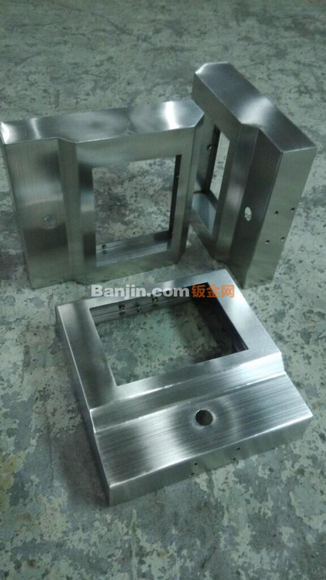 精品打造 大厂生产 来电咨询 大型不锈钢运输罐 储油罐 可定制