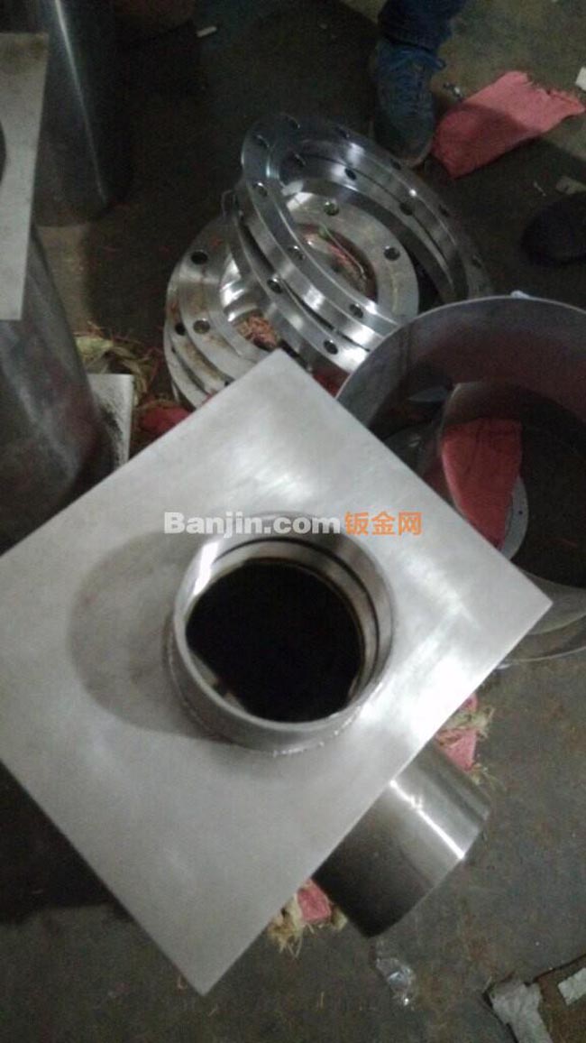 精品打造 大厂生产 来电咨询 大型不锈钢运输罐 储油罐 可定制