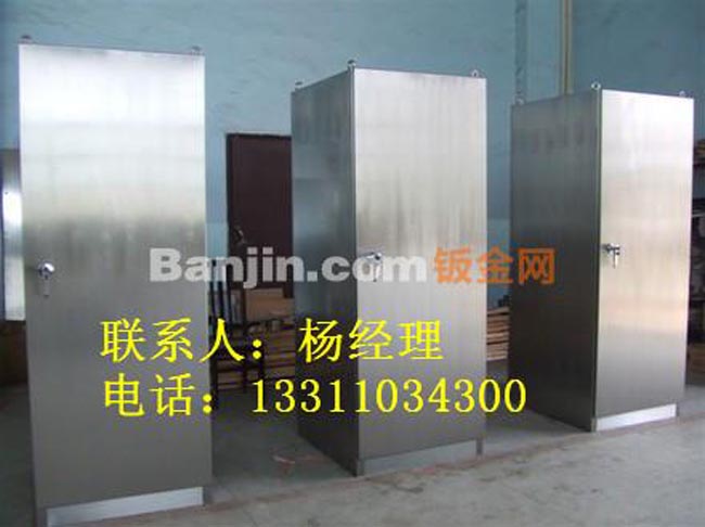 青县厂家直销户外机箱机柜 不锈钢服务器机柜 钣金加工