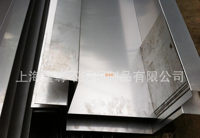 地下屋面304不锈钢排水水沟折弯加工，厂家生产
