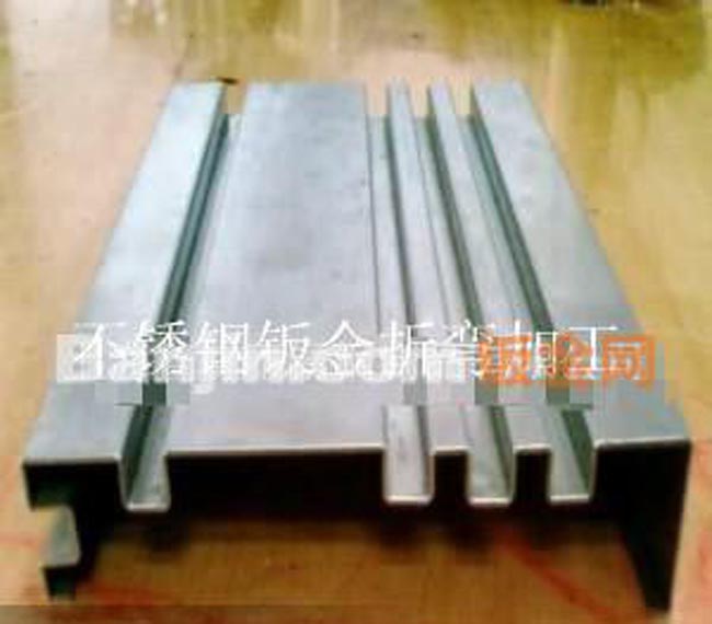 上海钣金厂剪板折弯加工，价格便宜