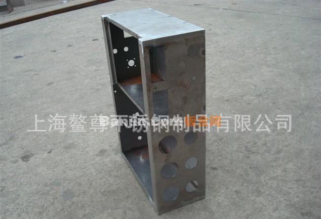 供应铁制品钣金焊接加工定做