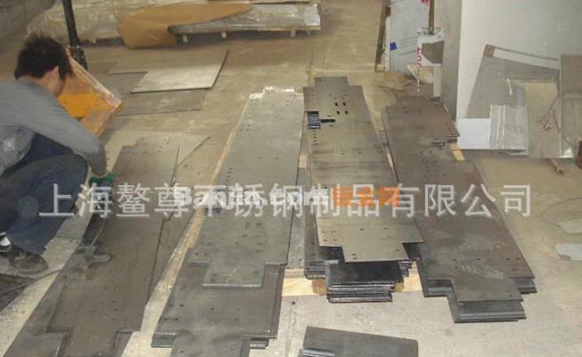 厂家不锈钢钣金焊接加工，按照图纸加工，做成理想产品