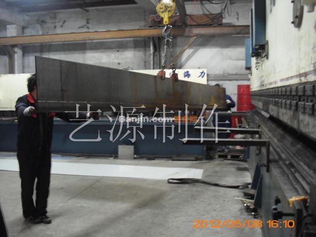 专业供应几字型钢折弯（量大从优，厂家直销，欢迎垂询）